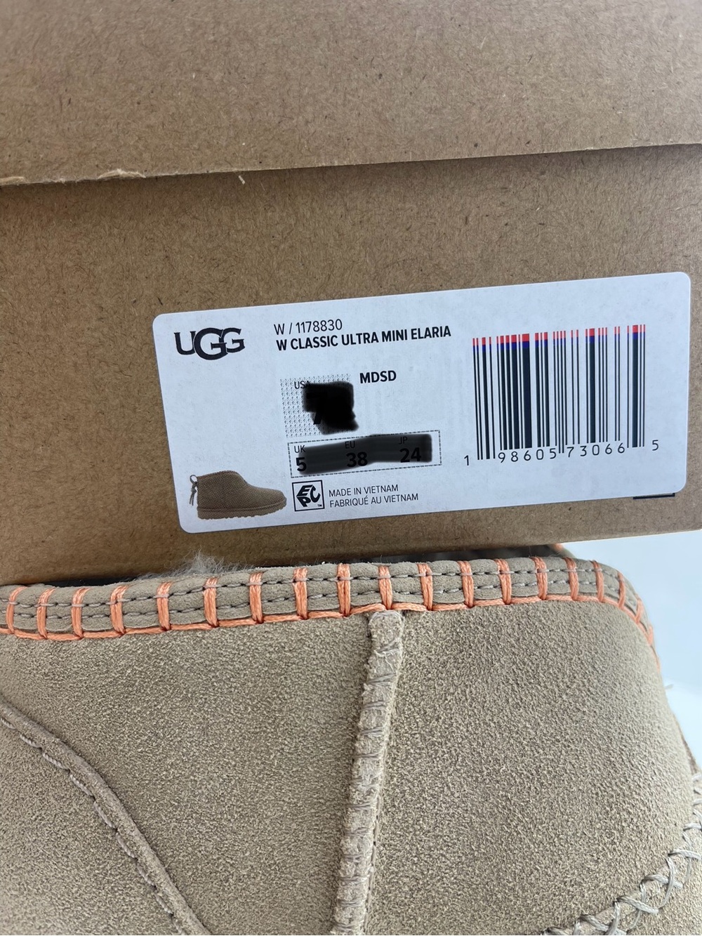UGG W CLASSIC ULTRA MINI ELARIA
MDSD - Mustard Seed
Ankle Booties Shearling - Picture 16 of 16